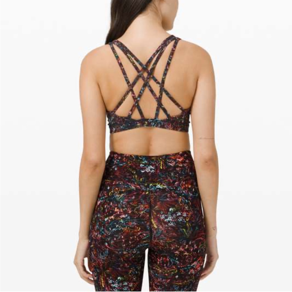 Lululemon size 8 sports bra